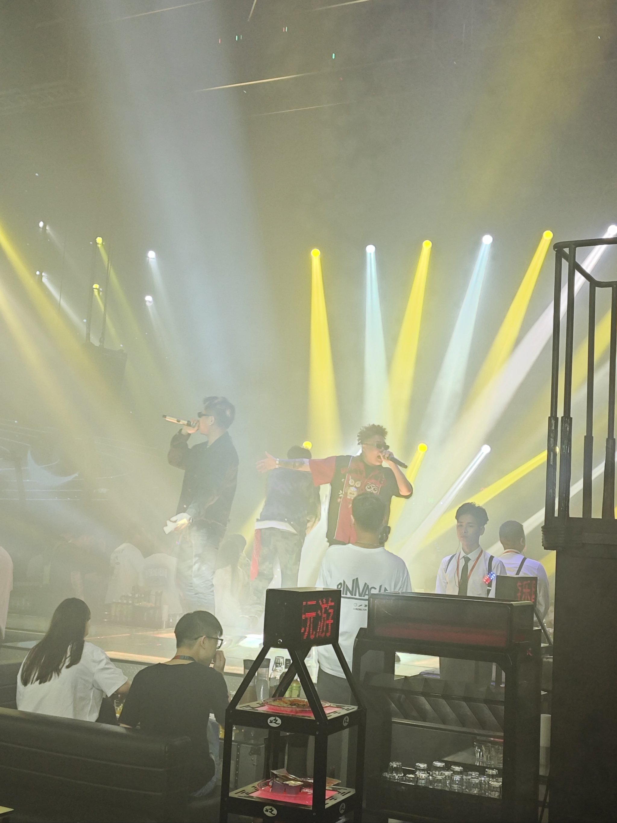 双鸭山商务ktv优质体验-宝山区ktv预定